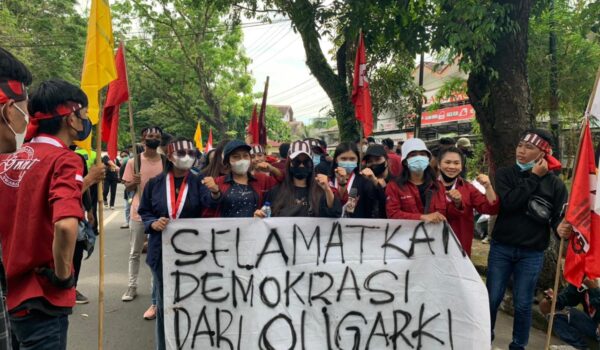 Demo Aliansi Sulut Bergerak, Desak Deprov Tindaklanjuti Tuntutan ke Pemerintah Pusat