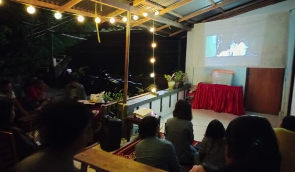 Bahas Dampak Kekerasan Seksual, KKT 131 Posko 6 Adakan Bedah Film Bersama OMK Desa Kohsel