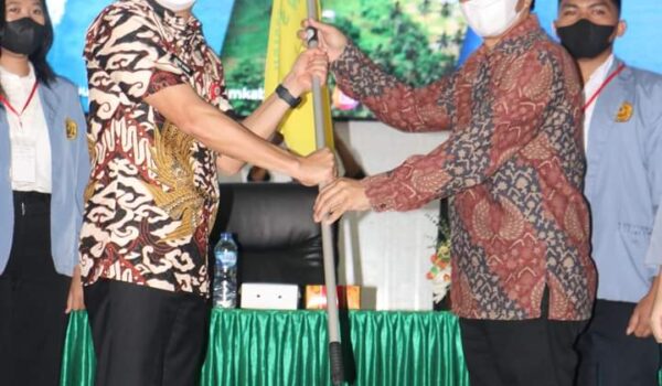 Joune Ganda Terima 2.756 Mahasiswa KKT Unsrat