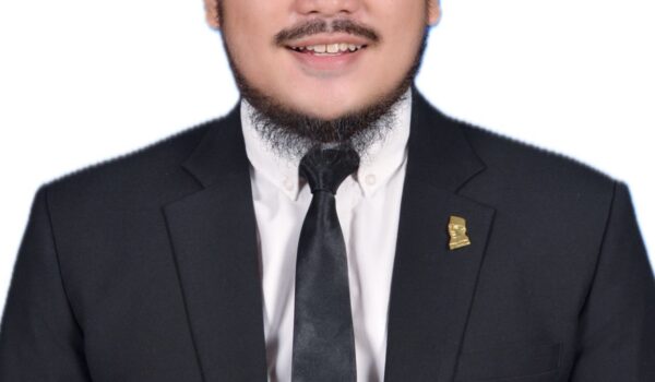 Pilihan Generasi Muda: Rekam Jejak atau Gimik Politik