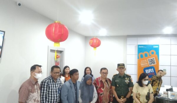 Penyerahan Bantuan UKT Kepada Mahasiswa Fakultas Hukum Oleh Staf Kepresidenan, Hingga Informasi Pengurangan UKT!!!