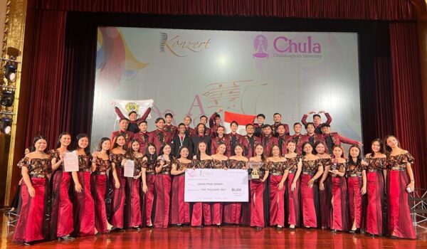 Go International! PSM Unsrat Borong Penghargaan