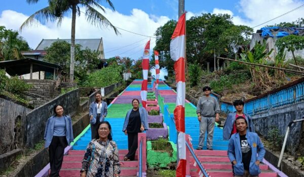 Kades Rainis Libatkan Mahasiswa Unsrat Lestarikan Tangga Bersejarah Gunung Sara’ati