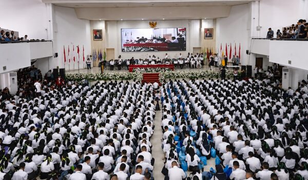 Kapasitas Auditorium Terbatas, Unsrat Pertimbangkan Opsi PKKMB Daring untuk 6.000 Maba