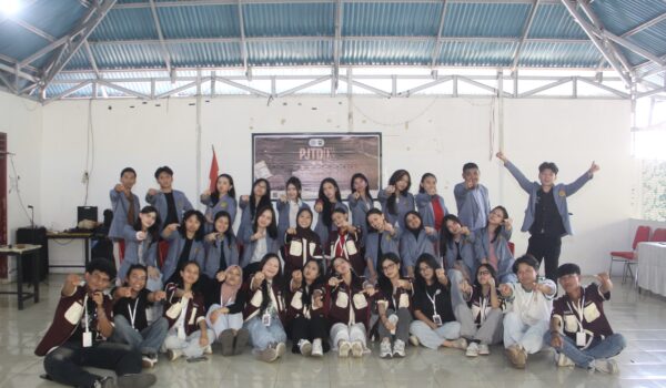Cetak Jurnalis Berintegritas, Persma Acta Diurna Gelar PJTD